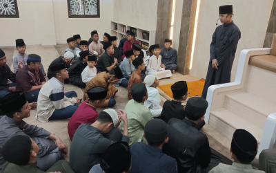 Tadribul Kitabah & Sholat Tahajud
